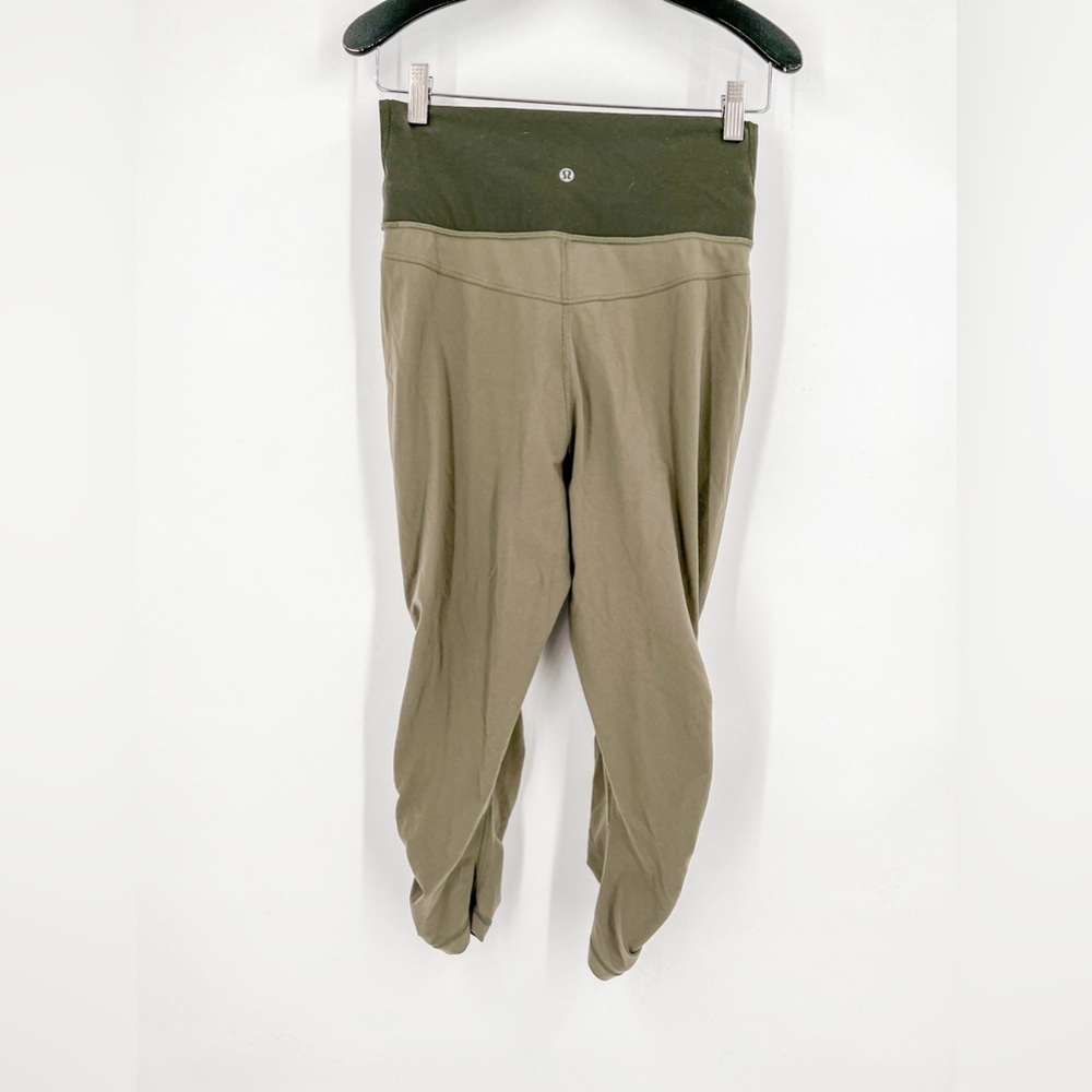 Lululemon Sunset Salutation Crop - image 6